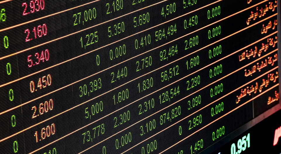 Key Factors Affecting Bond Prices in the United Kingdom